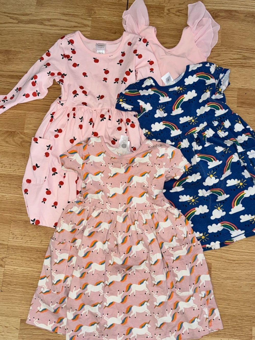 3x Hanna Andersson dresses size 5T